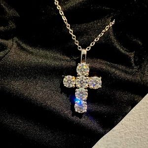Brand New Moissanite Cross Pendant 3CT, 18K White Gold Plated Sterling Silver